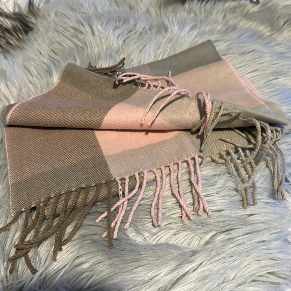 Scarf with Fringe🧣
